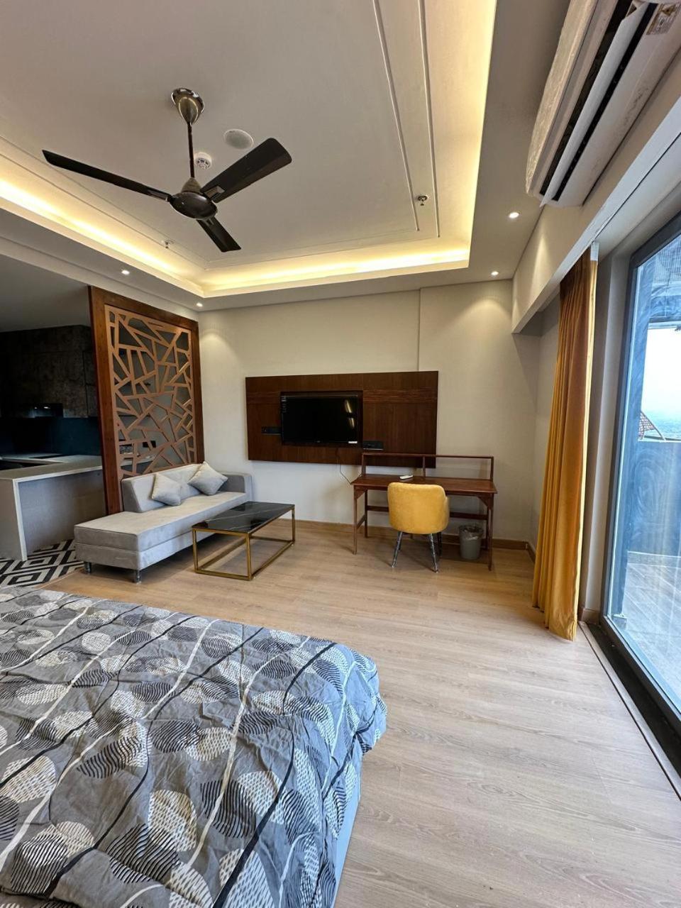 The Bliss Studio'S Ghaziabad Phòng bức ảnh